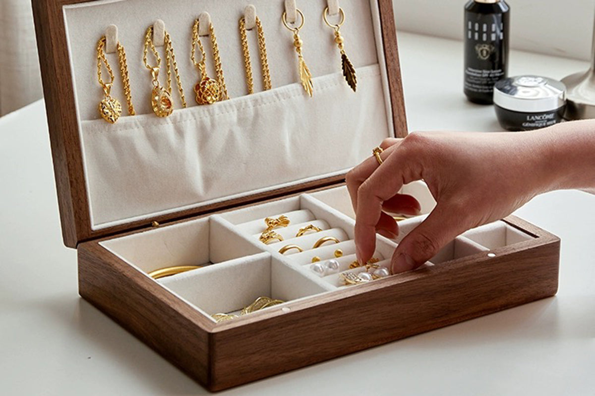 jewelry storage box storage method