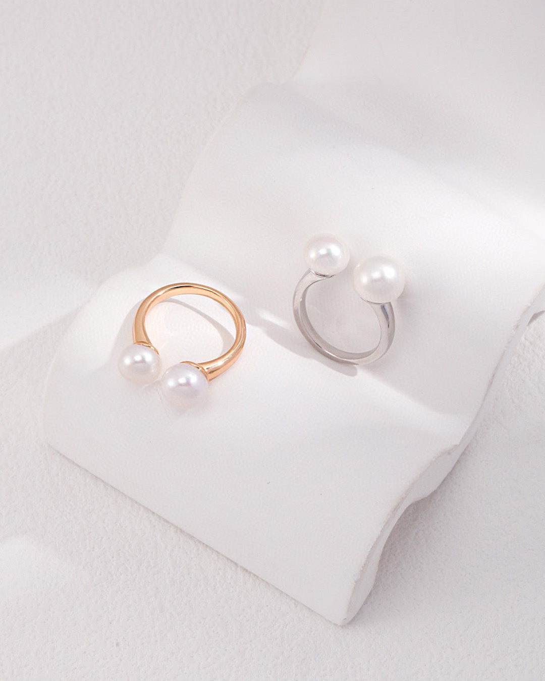 Adjustable Dual Pearl Ring