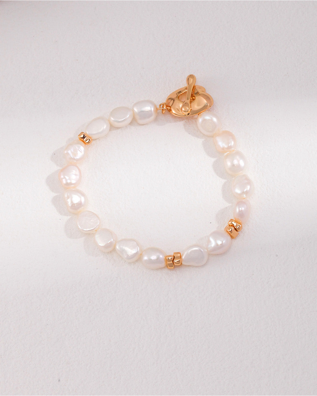 Baroque Pearl Bracelet in Gold