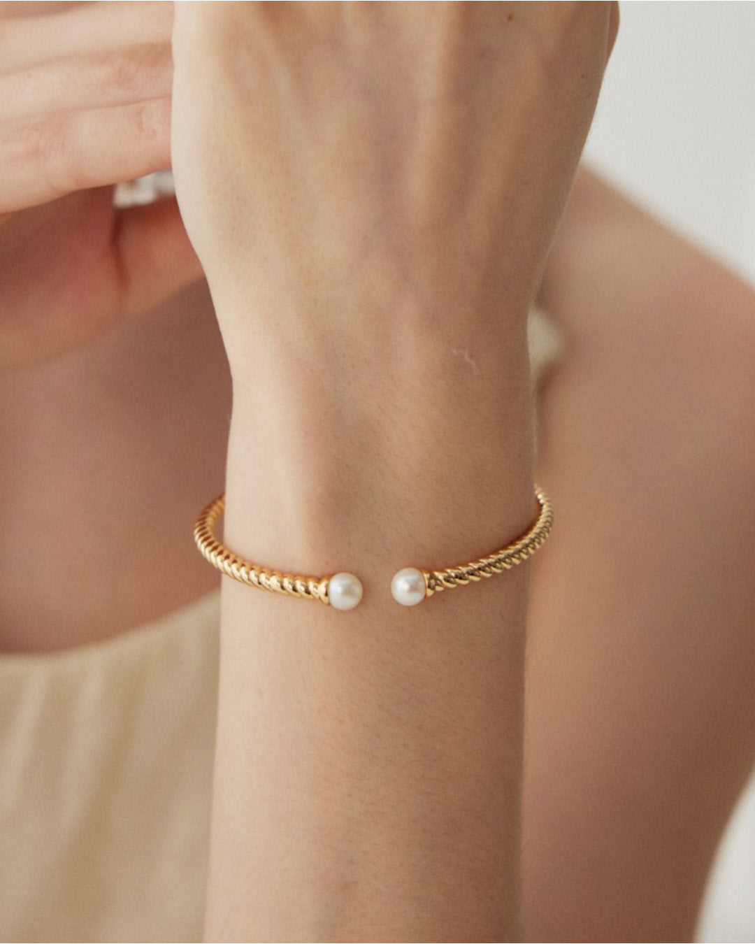 Twist Pearl Cuff Bracelet in Gold