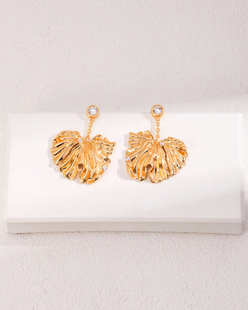 Zircon Foliage Drop Earrings in Gold