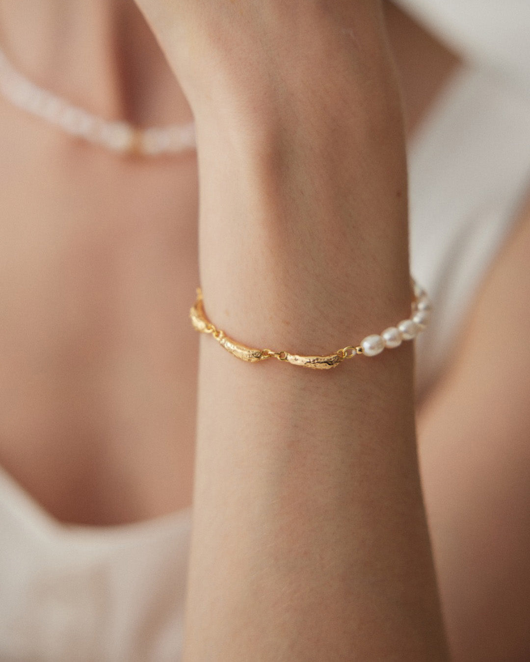 Half Pearl Bracelet in Fluid Gold