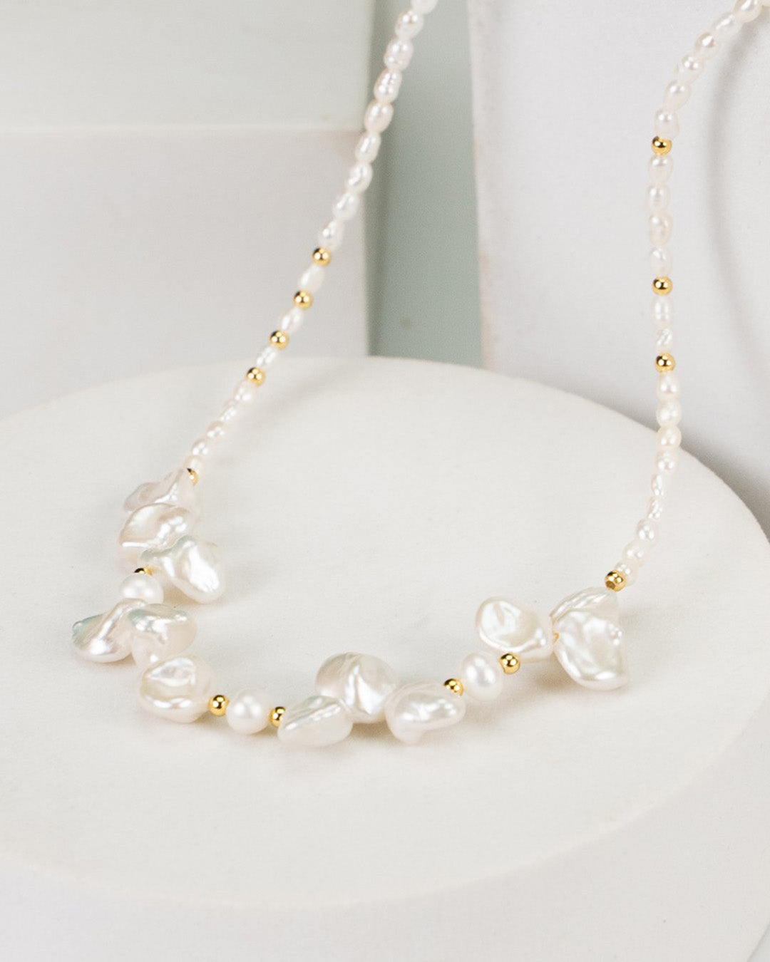 Irregular Pearl Necklace