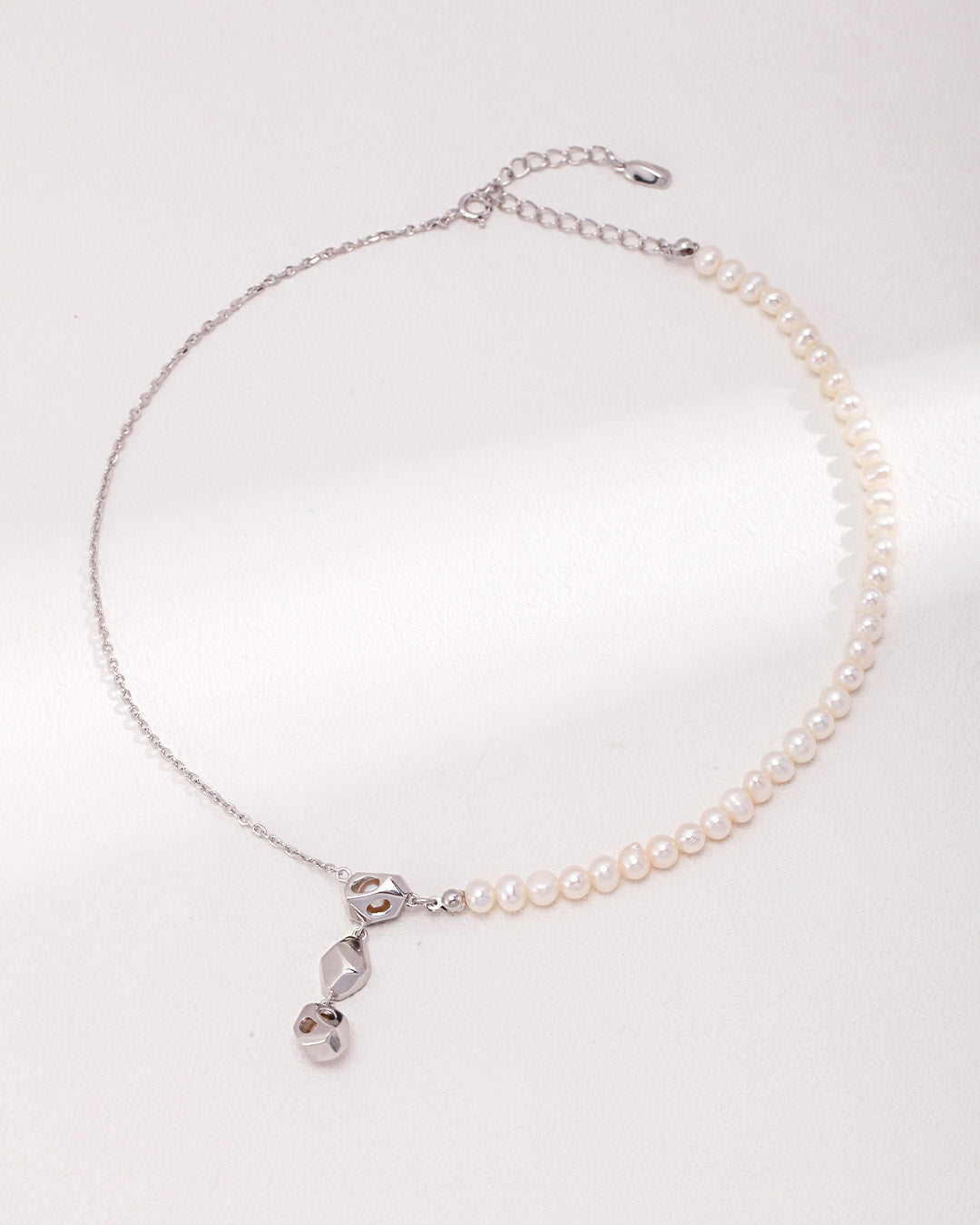 Half Pearl Pendant Chain Necklace