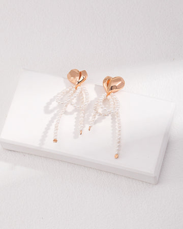 Puffed Heart Pearl Ribbon Earrings